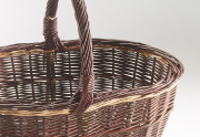 Einkaufskorb aus ungesch�lter Weide oval mit Henkelgriff
