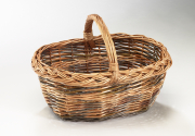 Einkaufskorb aus ungesch�lter und gekochter Weide oval mit Henkelgriff