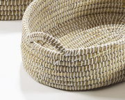 Dekoschale aus Gras mit Kunststoffband oval wei� S/3