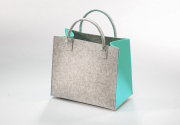 Filztasche hellgrau mit t�rkisen Seiten
