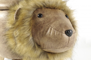 Hocker LION braun mit Staufach