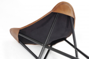 Butterfly Hocker braun aus Leder und Metall klappbar