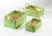 Regalkorb rechteckig aus Chipwood und Bast gr�n mit Kunstledergriffen S/3