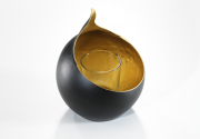 Teelichthalter aus Metall schwarz/gold rund